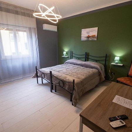 בגרייה Room 112 Oltremare מראה חיצוני תמונה