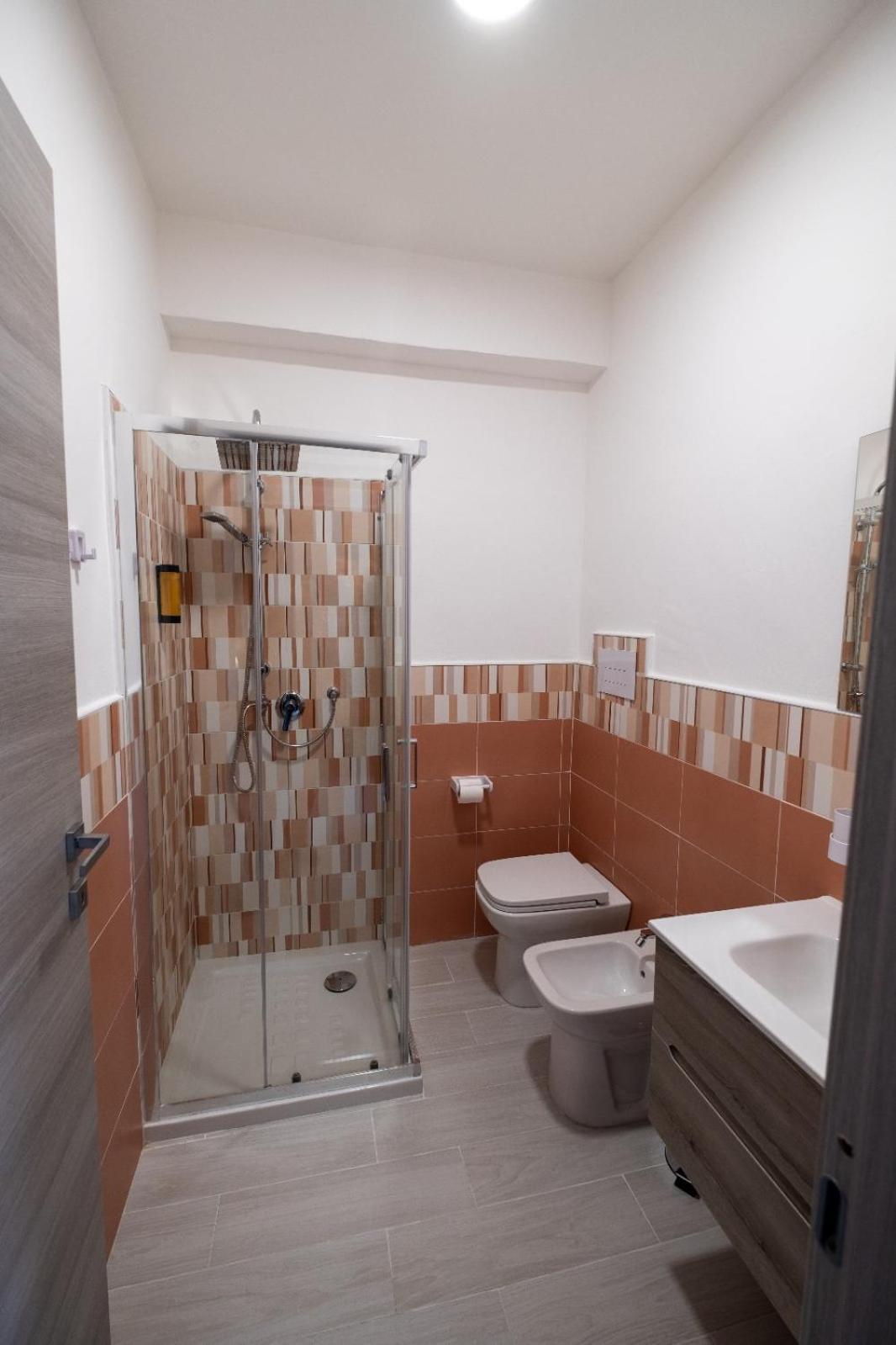 בגרייה Room 112 Oltremare מראה חיצוני תמונה